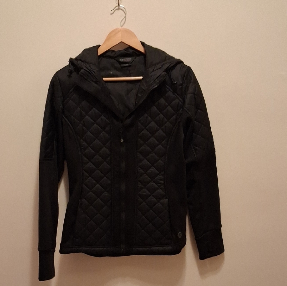 Mondetta Women's Black Quilted Jacket